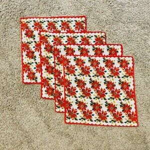 Set of 4 Vintage Poinsettia Holiday Christmas Cotton Napkins 60s